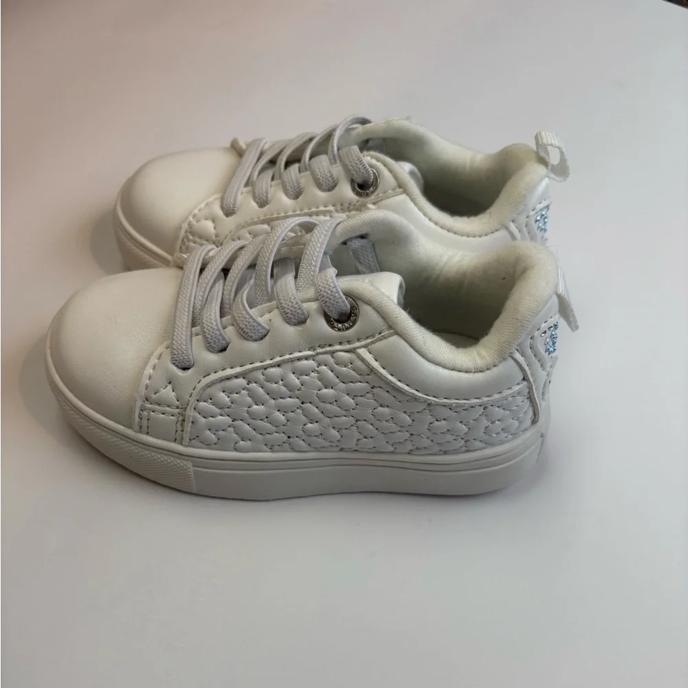 Vince Camuto White slip on court  Sneakers rhinestone butterfly toddler size 5